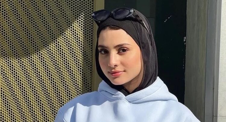 من هي سارة محمد البلوجر ويكيبيديا